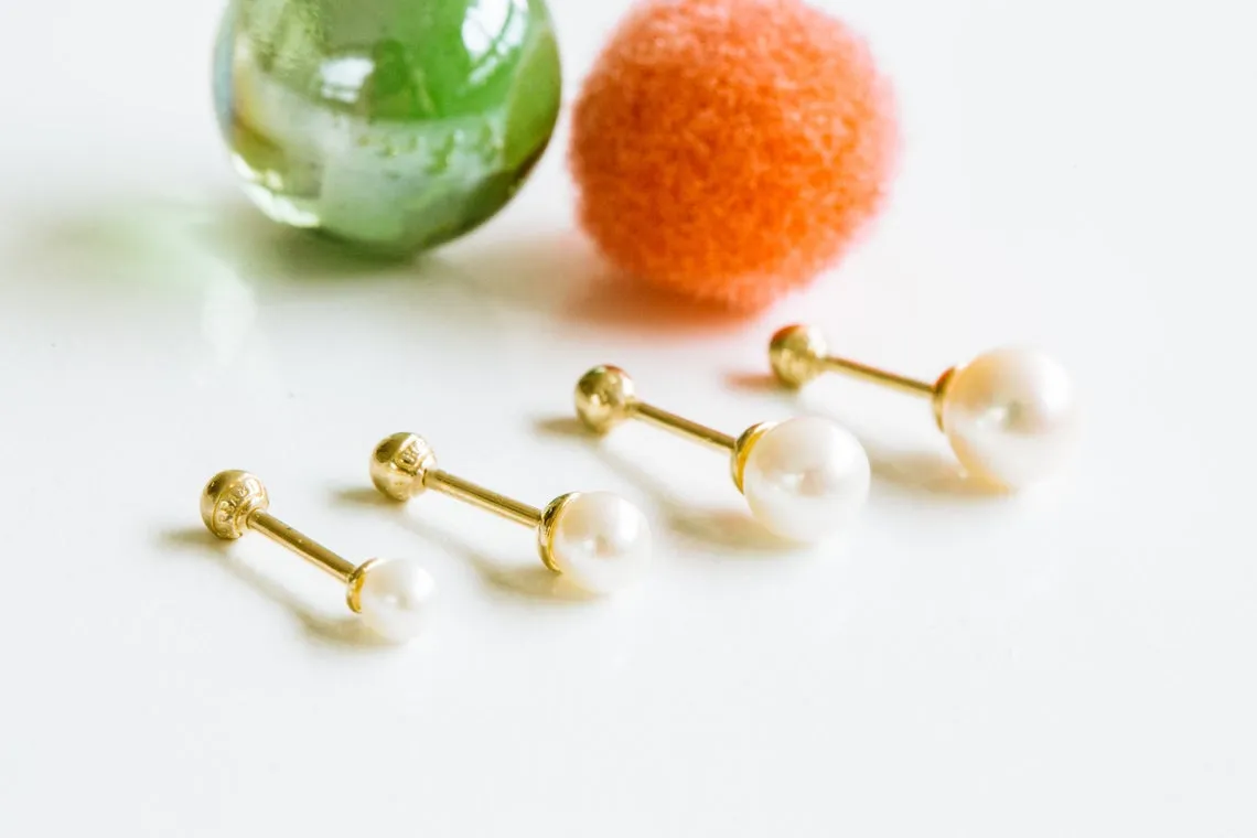 14k Gold Pearl Barbell Ear Stud Piercing