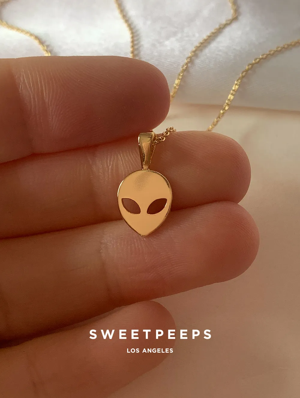 Alien Necklace (Alien)