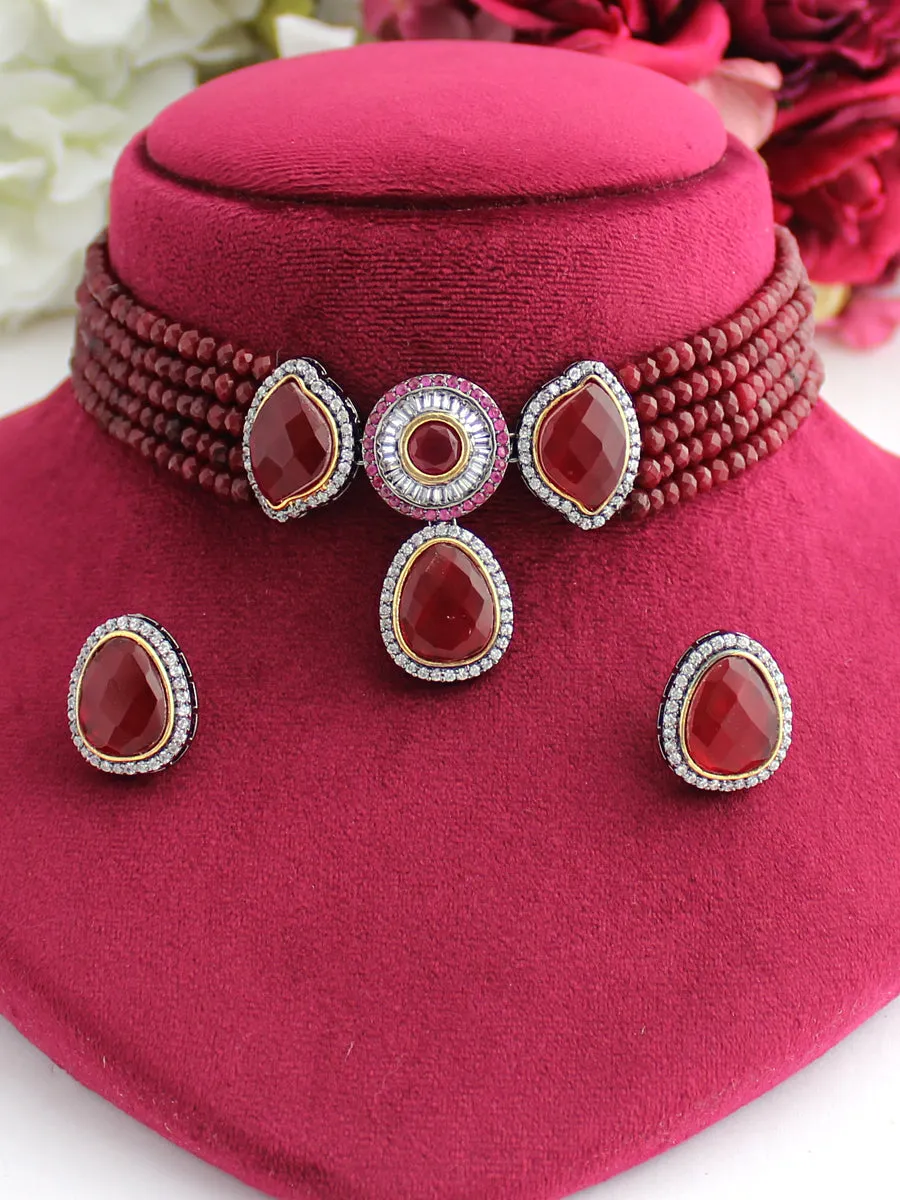 Chhavi Necklace Set