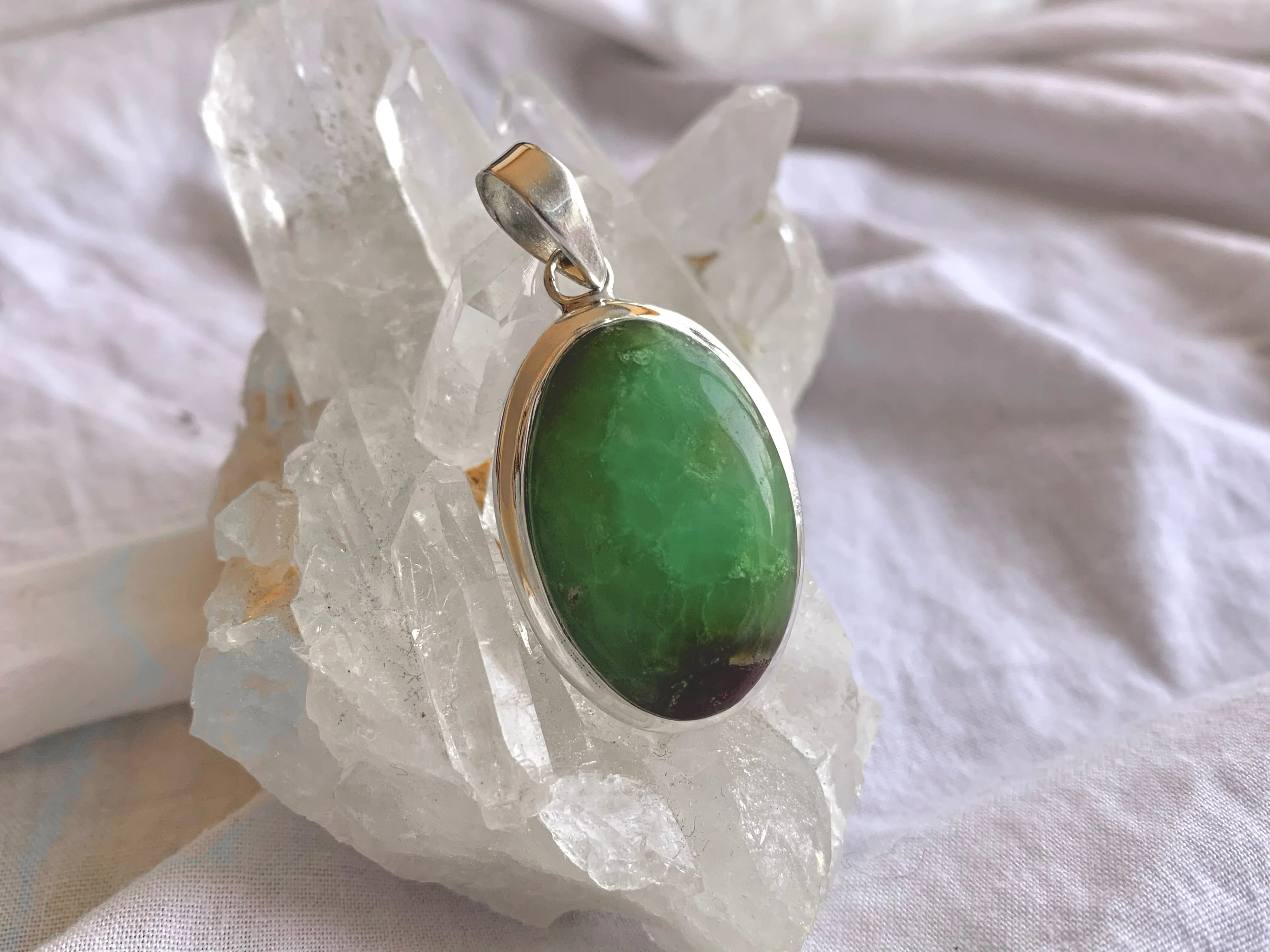 Chrysoprase Ansley Pendant - Oval