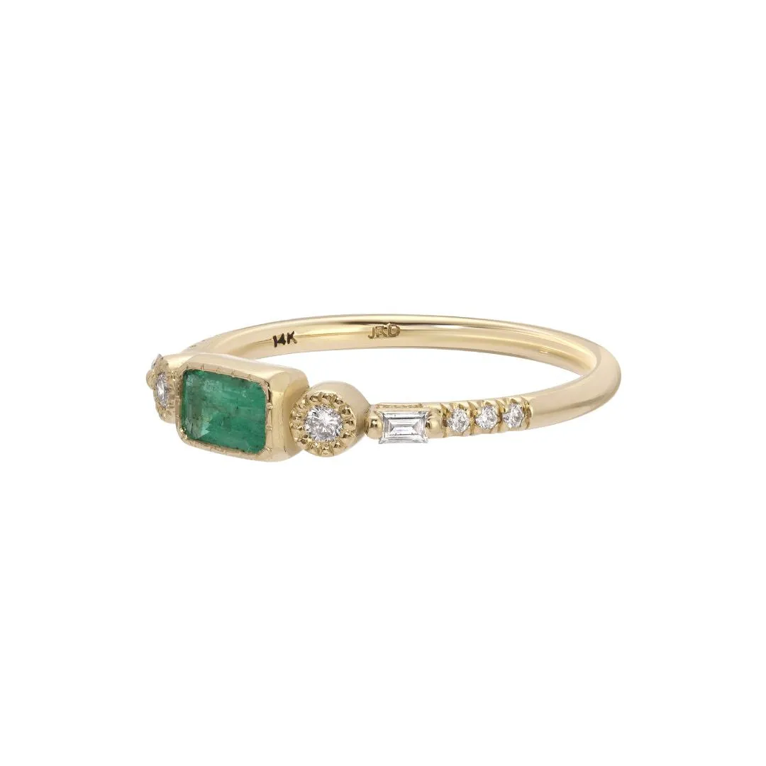 Emerald Evoke Ring