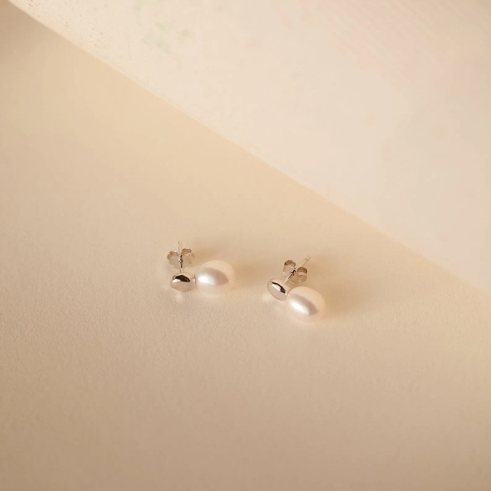 Erin Pearl Drop Studs