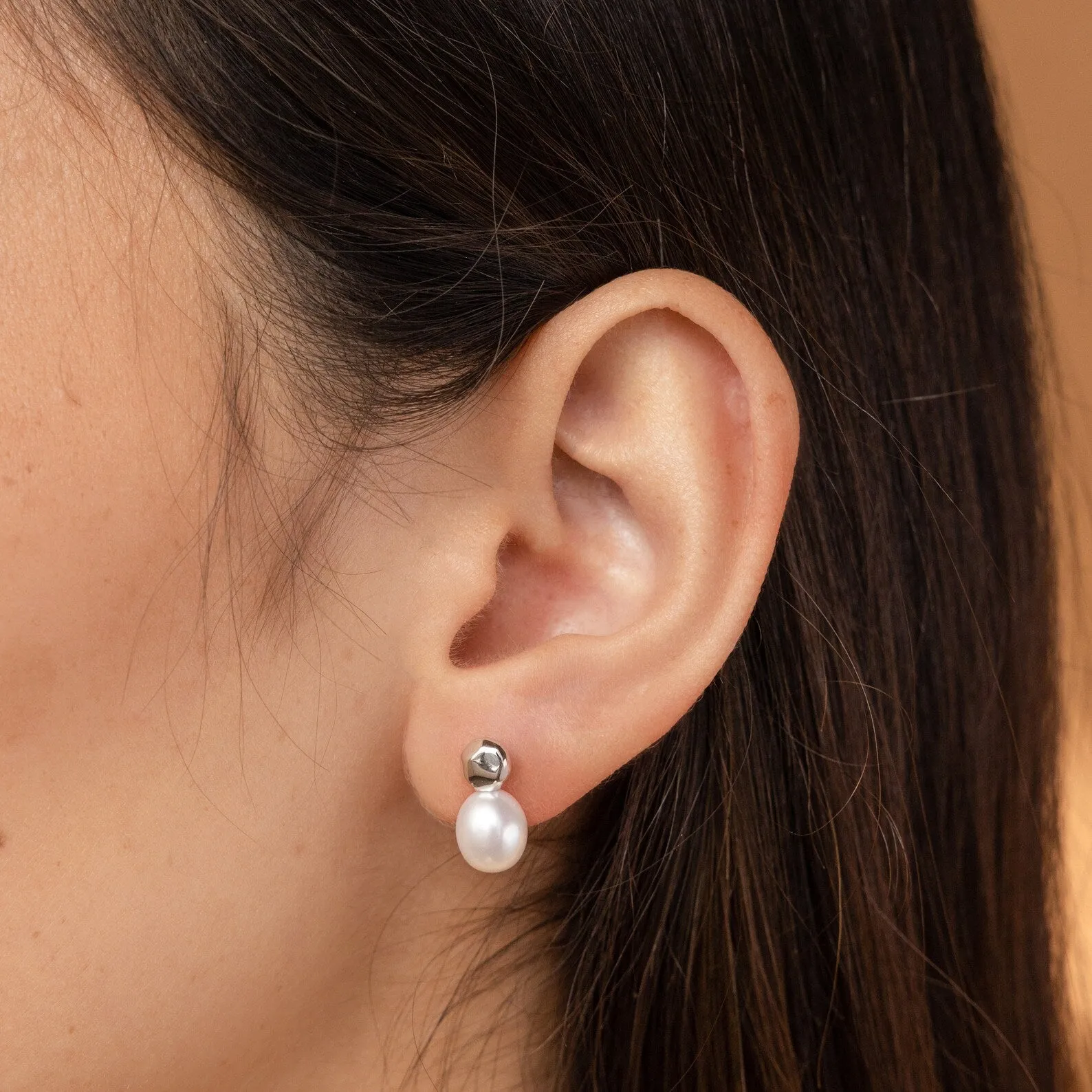 Erin Pearl Drop Studs