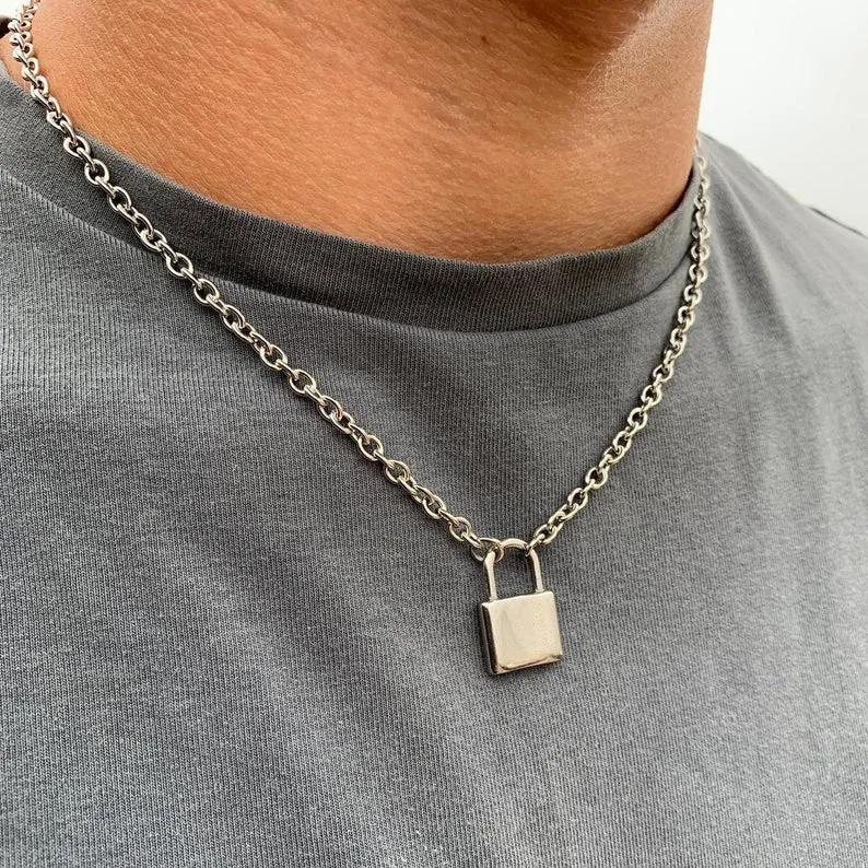 Padlock Pendant - Silver