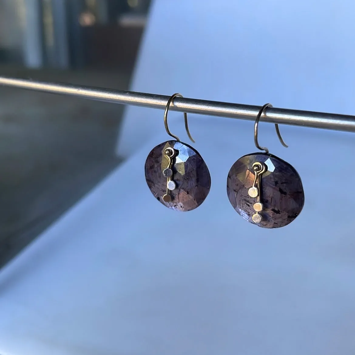 Pendulum dots round plum sapphire earrings