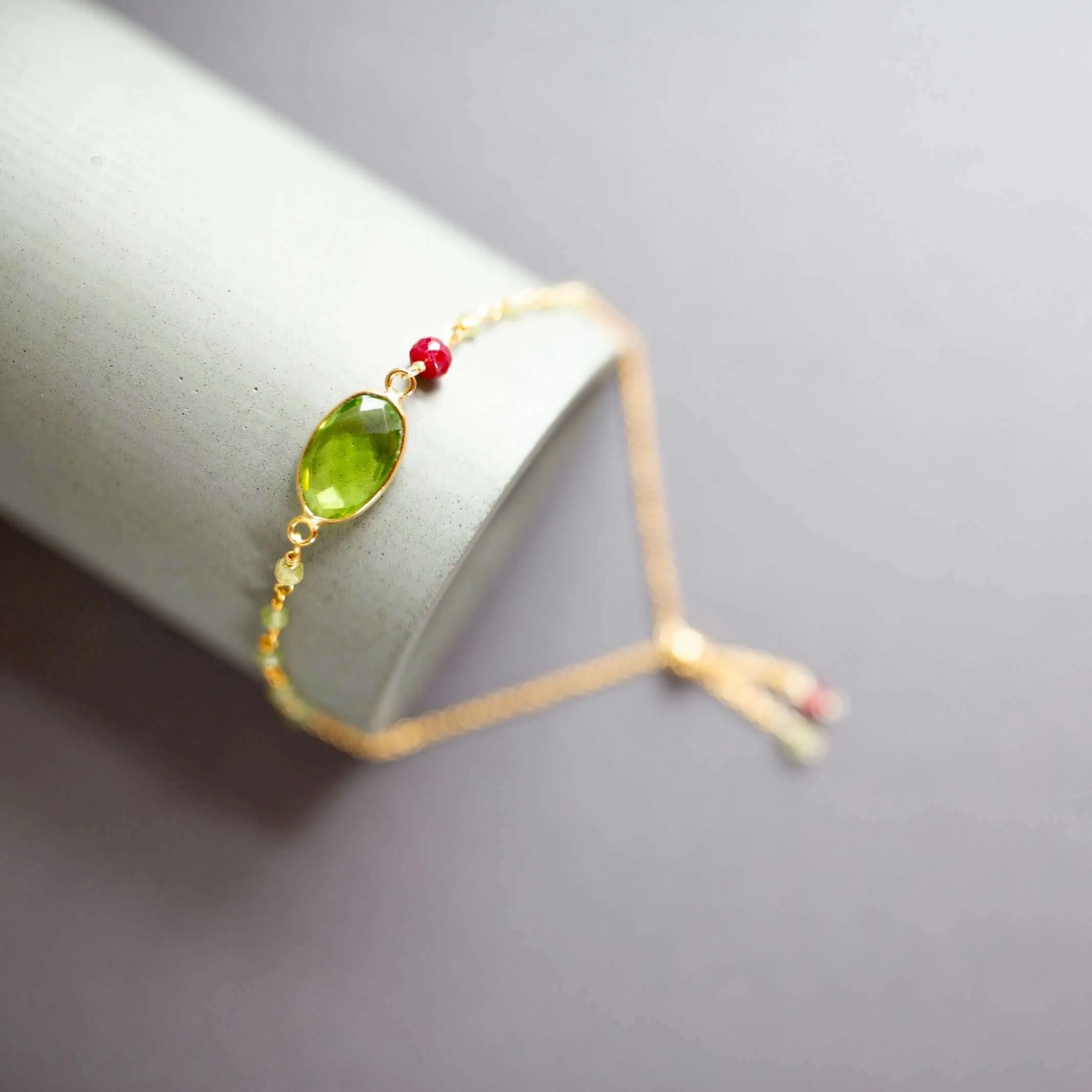 Peridot Quartz Adjustable Gemstone Bracelet