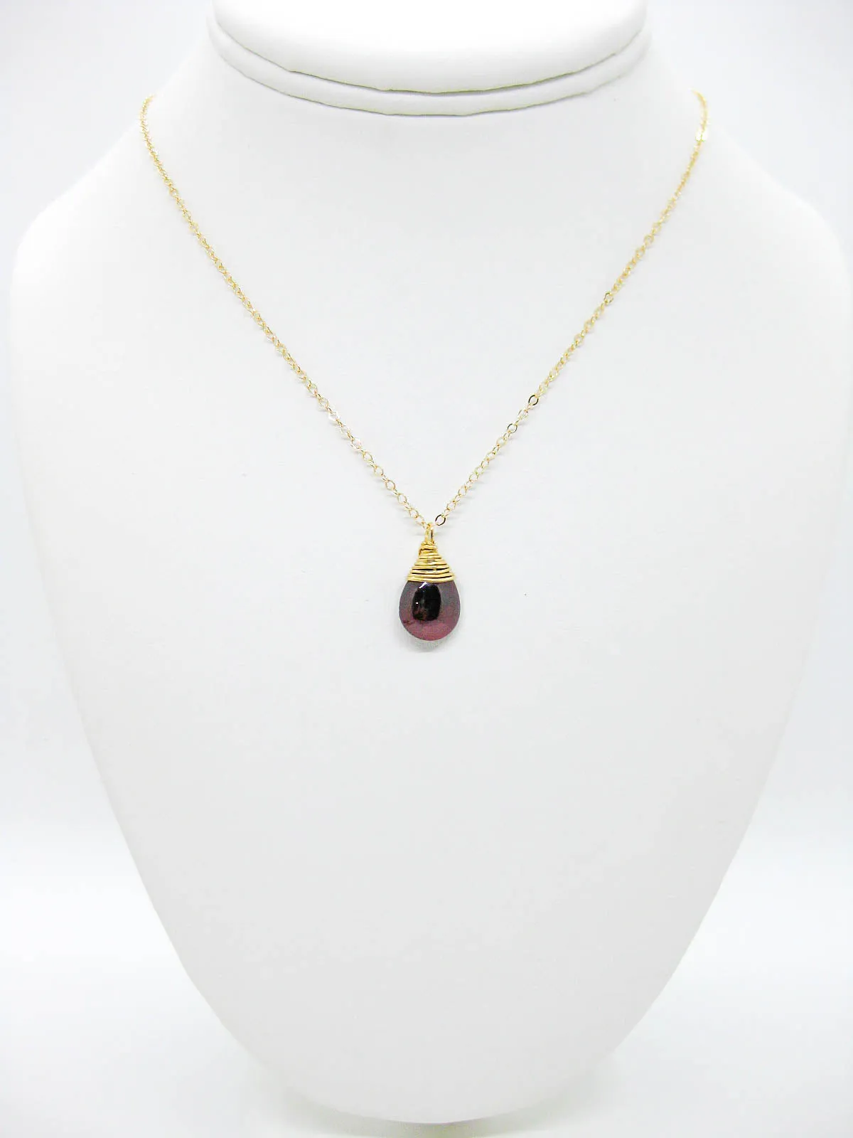 Poppy: Garnet Necklace - n609