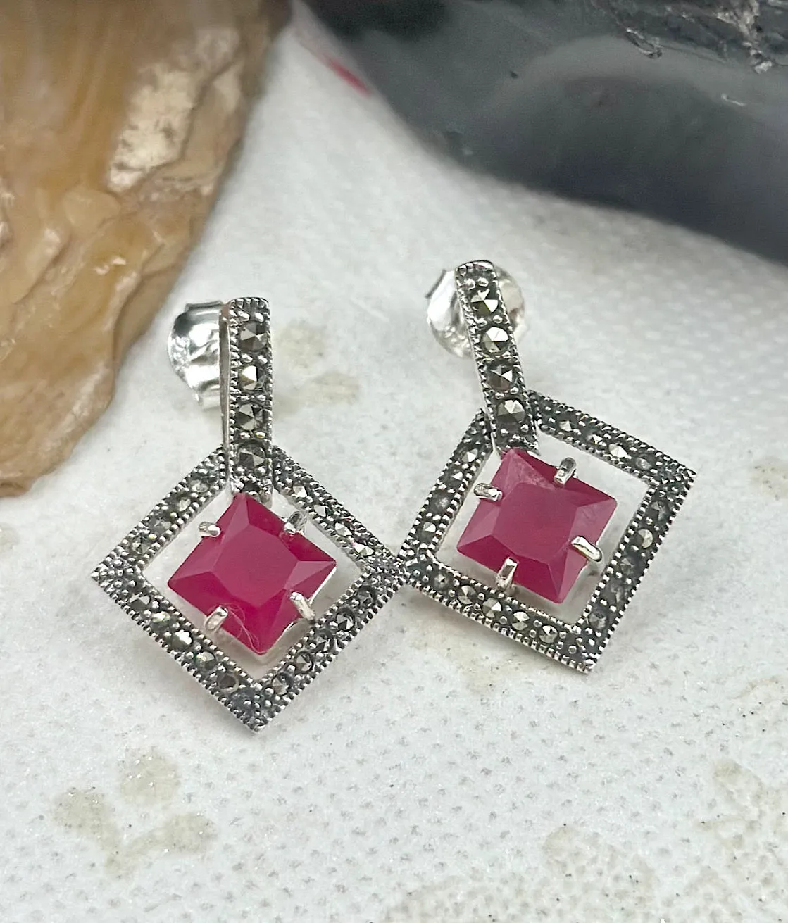 The Silver Marcasite Earrings (Red)